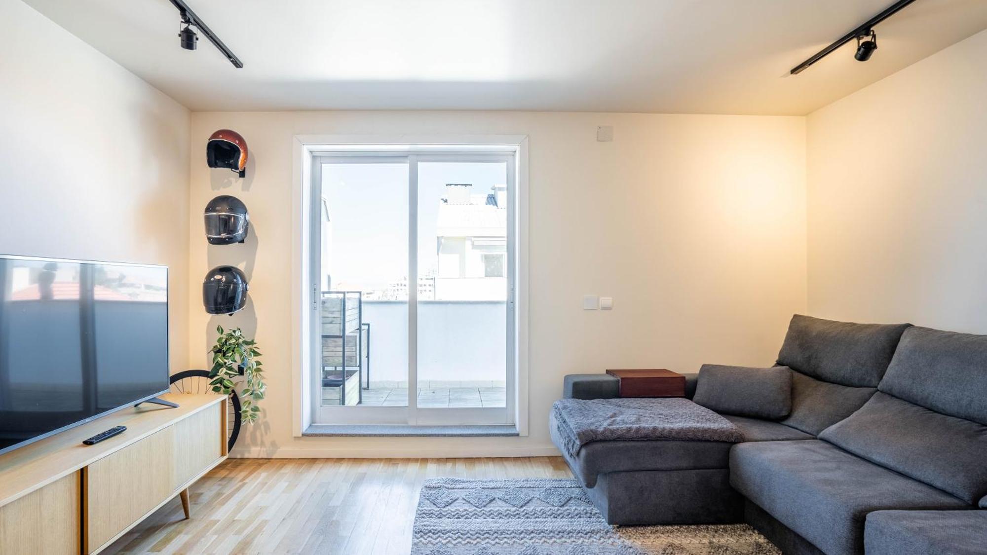 Apartment Capelo Residency By Lovelystay